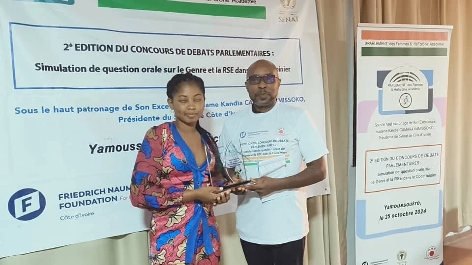 2e édition du Concours de débats parlementaires : le Parlement des Femmes & HeForShe Académie à Yamoussoukro