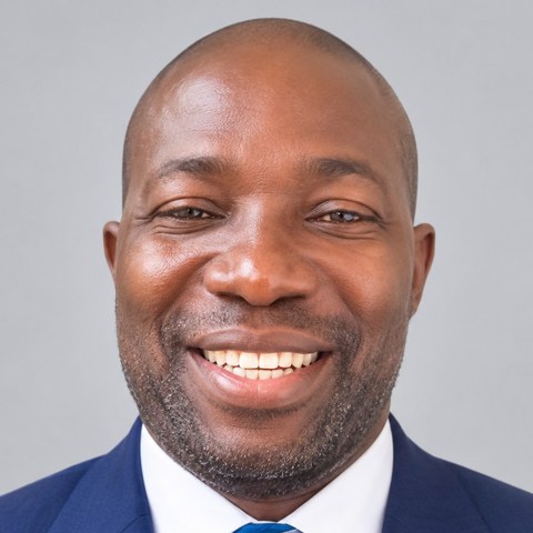 Dr Mockey EHOUMA